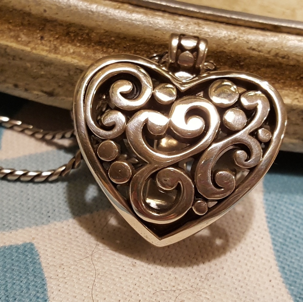 BRIGHTON Contempo Heart Badge Clip